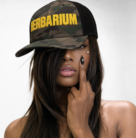 Herbarium Camouflage trucker hat
